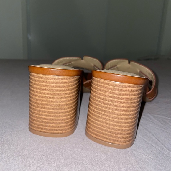 NWOT Nine West Brown Square Toe Pleather Block Heel Sandal Heels Size 10 ⭐️ - Picture 4 of 6